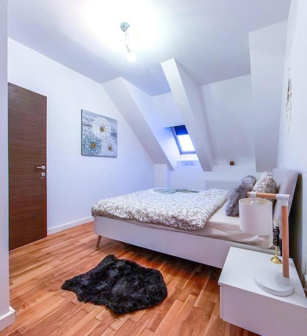Bucharest Central D Apartment Екстериор снимка