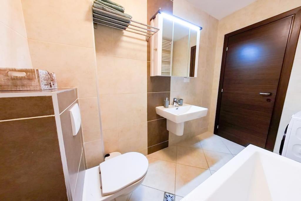 Bucharest Central D Apartment Екстериор снимка